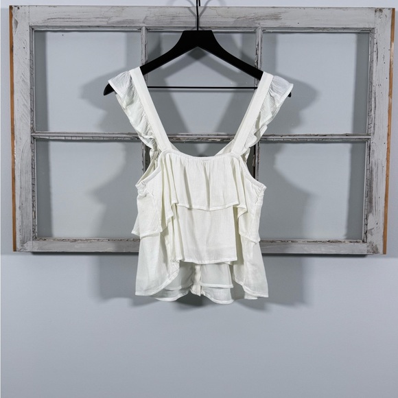 American Eagle Ruffle Top - Picture 3 of 7